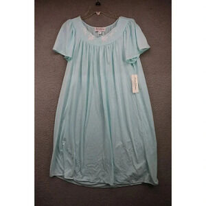 Miss Elaine Classics Seafoam Nylon Gown-Medium-Embroidery-New w/Tags